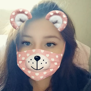 Meet your Posher, Chloe